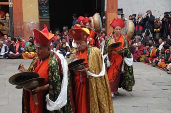 mar17-paro-tsechu-festi#85F