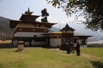mar20-chimi-lhakhang-1201