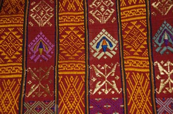 mar23-coronation-gold-w#8B9