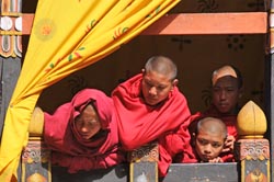 Paro-tsechu-bhutan